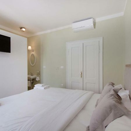 Bed&Breakfast Murterski Dvori Экстерьер фото
